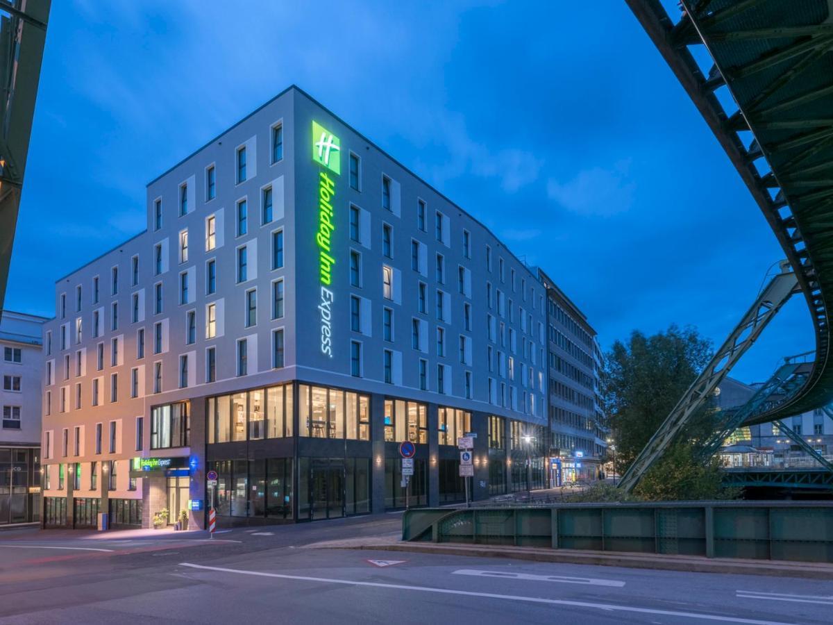 Holiday Inn Express - Wuppertal - Hauptbahnhof, An Ihg Hotel Exterior foto